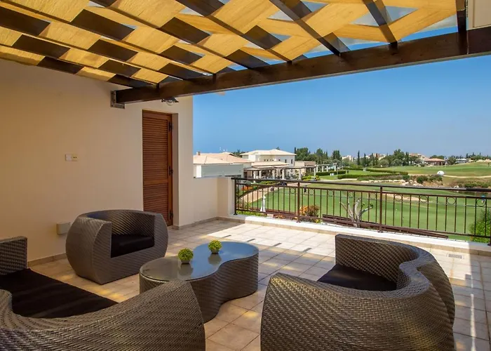 Golf In Aphrodite Hills Hg07 Kuklia